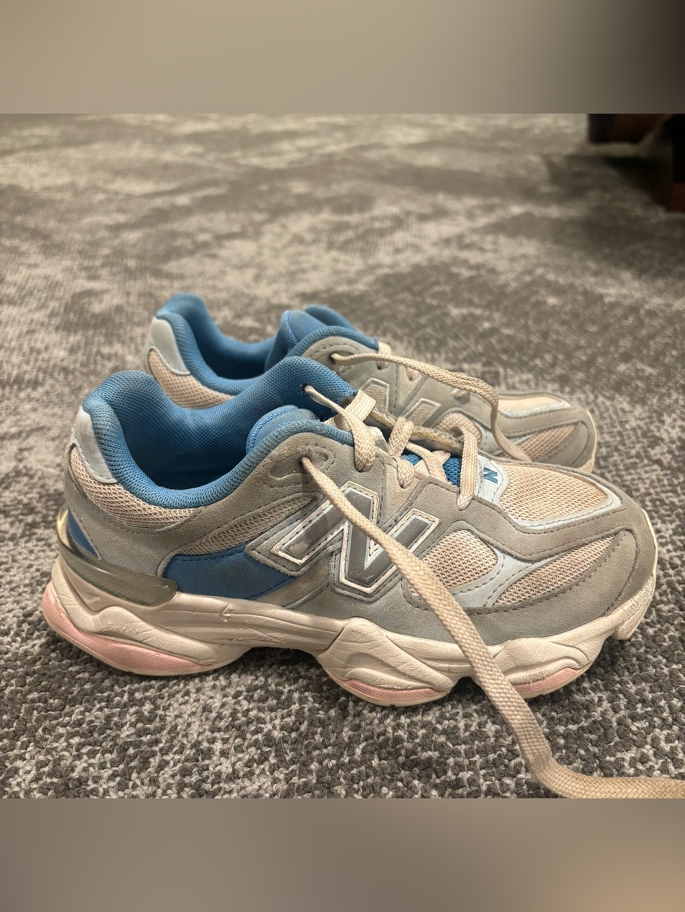 New Balance 9060 Blue White Boys U.S. Size 3 Shoes